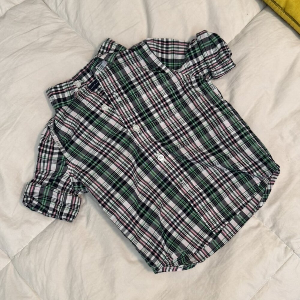 short sleeve button up